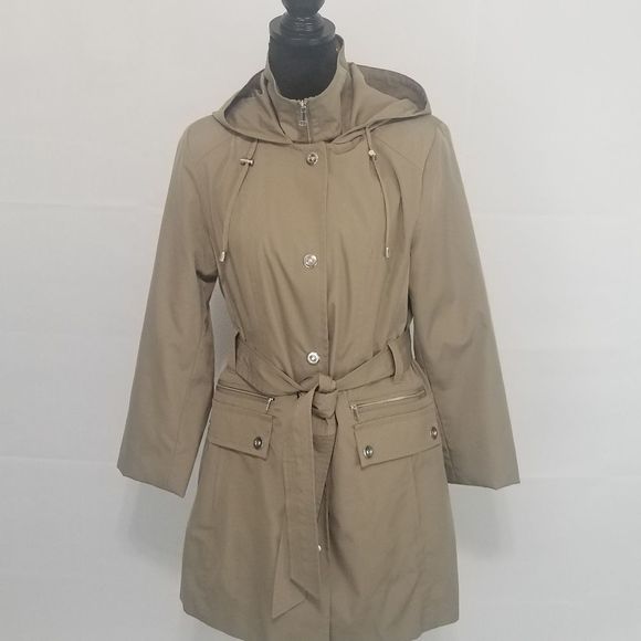 Women's TOWER by London Fog Hooded Lightweight Rain Jacket.  Size M. #282 - Picture 2 of 13